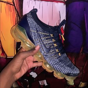 Air Vapormax Flyknit 3 ‘College Navy Orange’